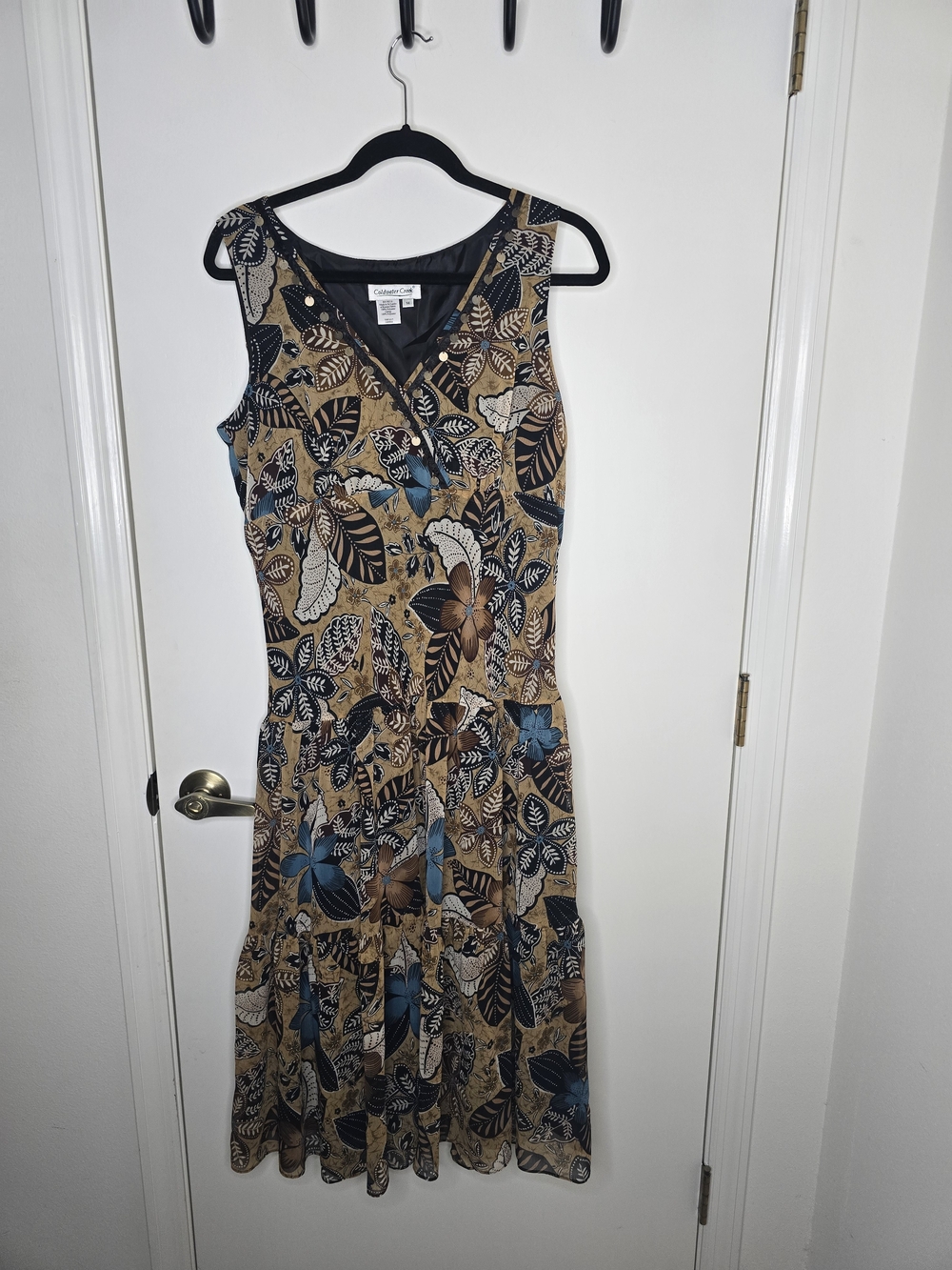 Coldwater Creek Sleeveless Floral Tiered Dress in Tan, Blue & Black